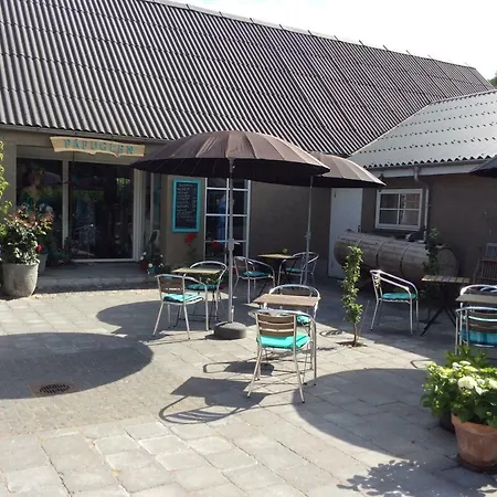 Pafuglen Guest house Permelille